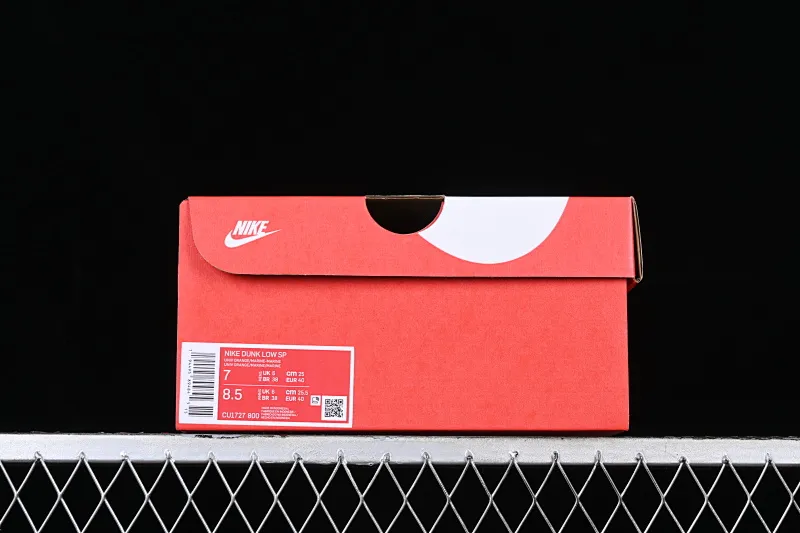 All categories Nk SB Dunk series Nk SB Dunk Low low-top sneakers NK SB Dunk Low SP Fanta color low-top casual sports sneakers CU1727-800
